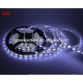 DC 12V 60 LED / m nicht wasserdichtes SMD5050 flexibles LED-Streifenlicht mit Fabrikpreis